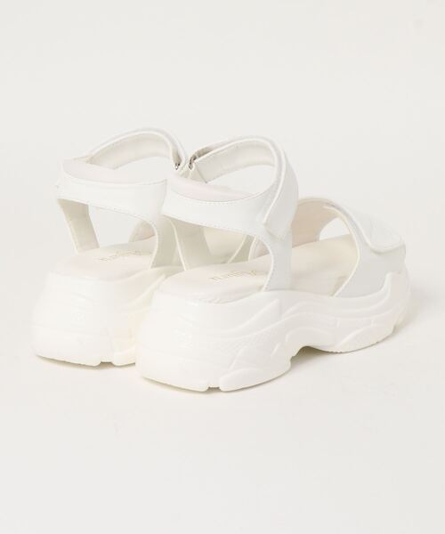 RASVOA(ラスボア)の「厚底ベルトサンダル(サンダル・レディース・ブラック/オフホワイト・M/L)」の3枚目の写真