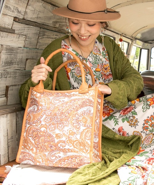 チャイハネ（チャイハネ）の「【チャイハネ】ペイズリー柄トートバッグ（トートバッグ・レディース・ブラウン/ブルー・FREE）」の2枚目の写真