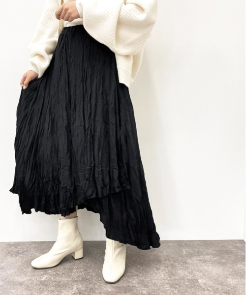 apres jour mignon（アプレジュールミニョン）の「ラッフルロングスカート【ZOZOTOWN限定アイテム】（スカート・レディース・ブラック/パープル系その他/ダークブルー・フリー/X-LARGE）」の2枚目の写真