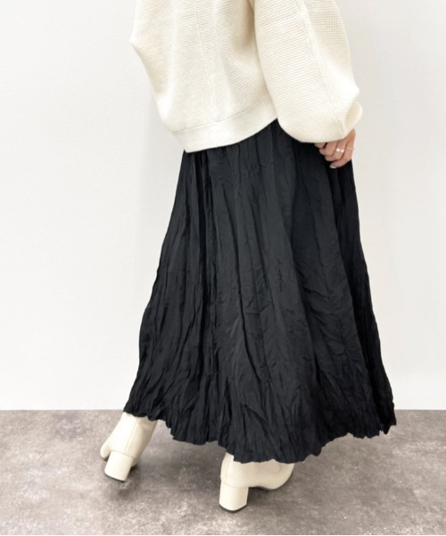 apres jour mignon（アプレジュールミニョン）の「ラッフルロングスカート【ZOZOTOWN限定アイテム】（スカート・レディース・ブラック/パープル系その他/ダークブルー・フリー/X-LARGE）」の6枚目の写真