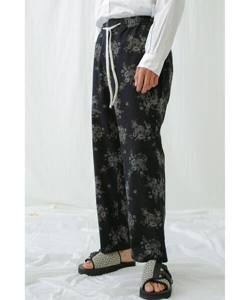 MONKEY TIME（モンキータイム）の「＜monkey time＞ KATURAGI FLOWER PRINT EASY/イージーパンツ（その他パンツ・メンズ・ブラック/ナチュラル・S/M/L）」の8枚目の写真