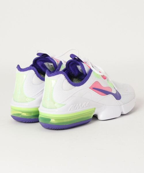 NIKE（ナイキ）の「ﾅｲｷ WSｴｱﾏｯｸｽｲﾝﾌｨﾆﾃｨ2AMD　CZ0436（スニーカー・レディース・ホワイト×ブルー・23.5cm/24.5cm/23.0cm/24.0cm）」の9枚目の写真