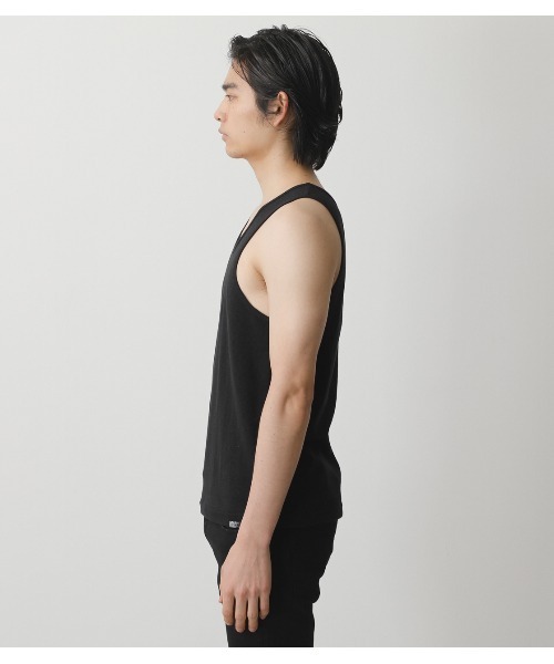 AZUL by moussy(アズールバイマウジー)の「TACK FRAISE TANK TOP/タックフレーズタンクトップ(タンクトップ・メンズ・ホワイト/ブラック・SMALL/MEDIUM/LARGE/X-LARGE)」の4枚目の写真