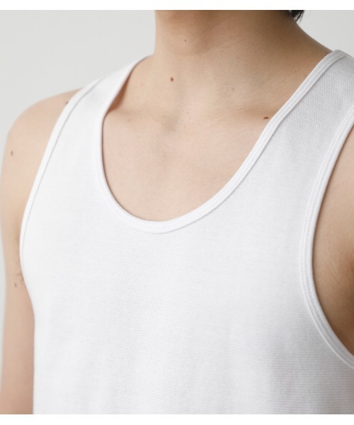 AZUL by moussy(アズールバイマウジー)の「TACK FRAISE TANK TOP/タックフレーズタンクトップ(タンクトップ・メンズ・ホワイト/ブラック・SMALL/MEDIUM/LARGE/X-LARGE)」の6枚目の写真