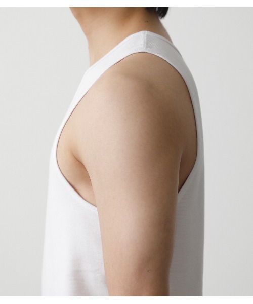 AZUL by moussy(アズールバイマウジー)の「TACK FRAISE TANK TOP/タックフレーズタンクトップ(タンクトップ・メンズ・ホワイト/ブラック・SMALL/MEDIUM/LARGE/X-LARGE)」の5枚目の写真