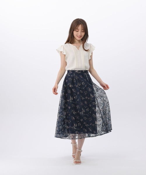 BE RADIANCE(ビーラディエンス)の「フラワープリントレーススカート(スカート・レディース・サックスブルー/ネイビー/ホワイト・FREE)」の9枚目の写真