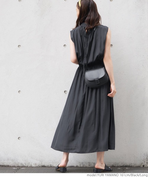 coca（coca）（コカ）の「バックリボンスタンドカラーサテンワンピース（ワンピース・レディース・ブラック/ブラウン/ブルー/グレー系その他・SHORT/LONG）」の9枚目の写真