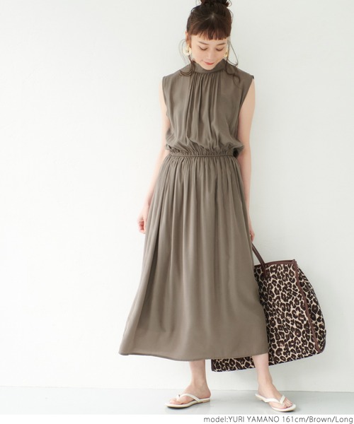 coca（coca）（コカ）の「バックリボンスタンドカラーサテンワンピース（ワンピース・レディース・ブラック/ブラウン/ブルー/グレー系その他・SHORT/LONG）」の13枚目の写真