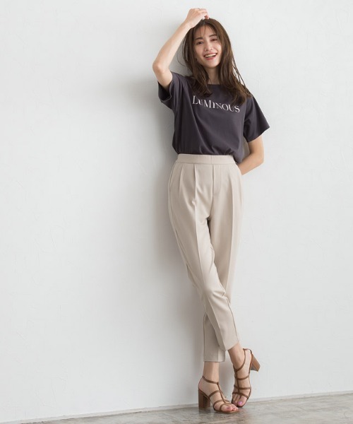 Pierrot（ピエロ）の「フレア切り替え半袖セットアップ（セットアップ・レディース・グレイッシュベージュ/グレイッシュブルー/ブラック・L/M/PM）」の11枚目の写真