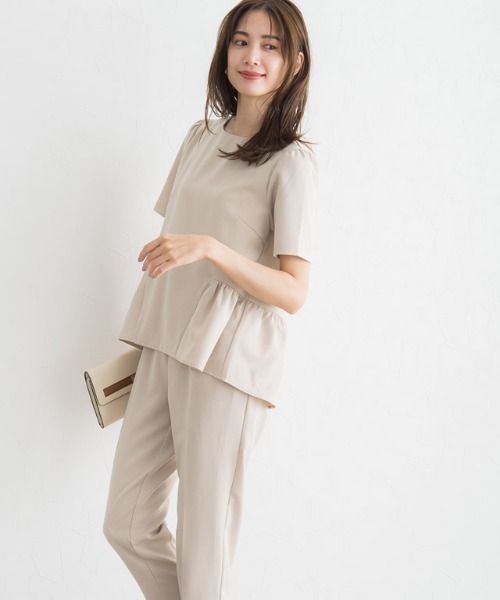 Pierrot（ピエロ）の「フレア切り替え半袖セットアップ（セットアップ・レディース・グレイッシュベージュ/グレイッシュブルー/ブラック・L/M/PM）」の7枚目の写真