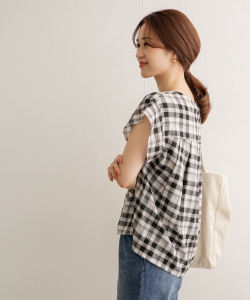 URBAN RESEARCH DOORS（アーバンリサーチドアーズ）の「チェック柄バックタックブラウス（シャツ/ブラウス・レディース・その他1/その他2・ONE）」の11枚目の写真