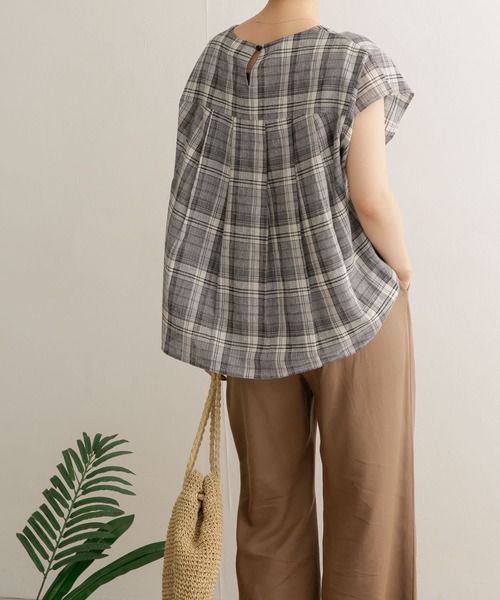 URBAN RESEARCH DOORS（アーバンリサーチドアーズ）の「チェック柄バックタックブラウス（シャツ/ブラウス・レディース・その他1/その他2・ONE）」の19枚目の写真