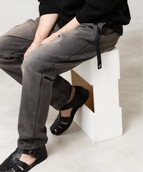 Gramicci（グラミチ）の「【GRAMICCI / グラミチ】別注 テーパードデニム（デニムパンツ・メンズ・ブラック/グレー/ブルー/ナチュラル・SMALL/MEDIUM/LARGE/X-LARGE）」の10枚目の写真