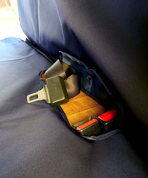 FREAK'S STORE（フリークスストア）の「VANLIFE SUPPLY BY FREAK'S STORE/ヴァンライフサプライバイフリークスストア コーデュラ リアシートカバー（アウトドアグッズ・メンズ・ベージュ/ネイビー/オリーブ/ブラック・ONE SIZE）」の12枚目の写真