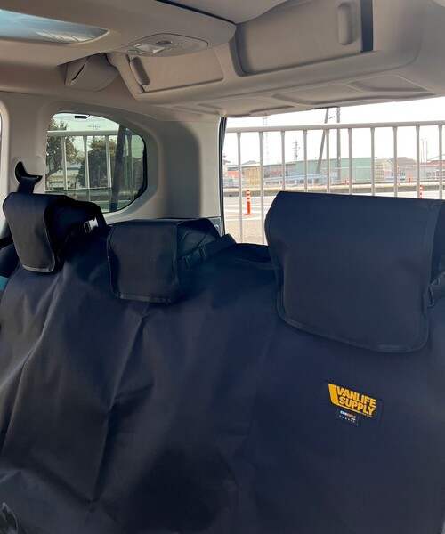 FREAK'S STORE（フリークスストア）の「VANLIFE SUPPLY BY FREAK'S STORE/ヴァンライフサプライバイフリークスストア コーデュラ リアシートカバー（アウトドアグッズ・メンズ・ベージュ/ネイビー/オリーブ/ブラック・ONE SIZE）」の19枚目の写真