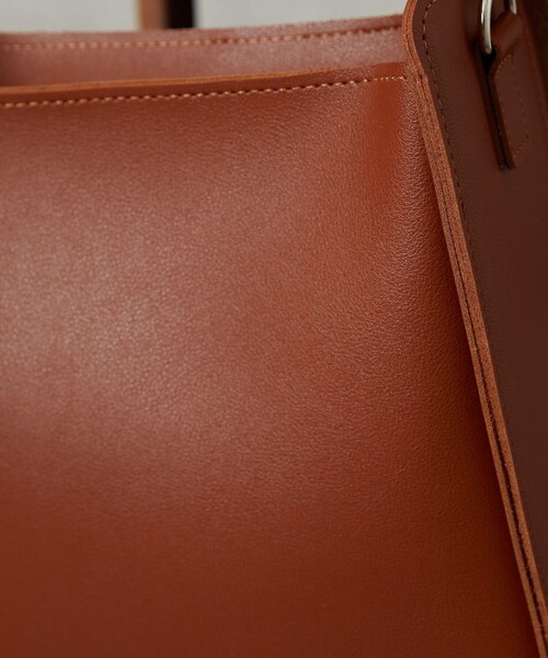 FREAK'S STORE（フリークスストア）の「▽【WEB限定】スクエアショルダーバッグ（ショルダーバッグ・レディース・ホワイト/ブラック/ベージュ/ブラウン/オリーブ・ONE SIZE）」の7枚目の写真