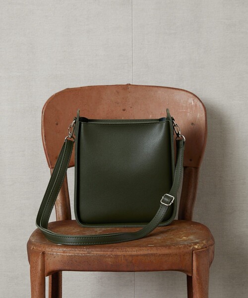 FREAK'S STORE（フリークスストア）の「▽【WEB限定】スクエアショルダーバッグ（ショルダーバッグ・レディース・ホワイト/ブラック/ベージュ/ブラウン/オリーブ・ONE SIZE）」の10枚目の写真