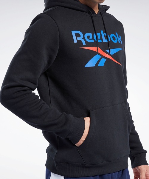 Reebok(リーボック)の「トレーニング エッセンシャルズ ビッグ ロゴ フーディー / Training Essentials Big Logo Hoodie(パーカー・メンズ・ブラック/レッド/ヘザーグレー/アーミー/ブラック×ブルー・SMALL/MEDIUM/LARGE/X-LARGE/XX-LARGE/X-SMALL/XXX-LARGE)」の13枚目の写真
