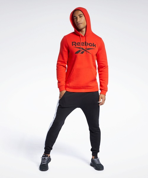 Reebok(リーボック)の「トレーニング エッセンシャルズ ビッグ ロゴ フーディー / Training Essentials Big Logo Hoodie(パーカー・メンズ・ブラック/レッド/ヘザーグレー/アーミー/ブラック×ブルー・SMALL/MEDIUM/LARGE/X-LARGE/XX-LARGE/X-SMALL/XXX-LARGE)」の19枚目の写真