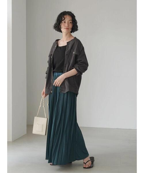 AMERICAN HOLIC（アメリカンホリック）の「カットプリーツスカート（スカート・レディース・グレイッシュベージュ/ブルーグリーン/チャコールグレー・M/L）」の8枚目の写真