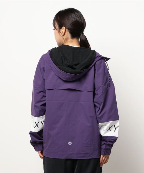 ROXY（ロキシー）の「ZEPHYR JACKET/ロキシー撥水ナイロンジャケット（ブルゾン・レディース・ブラック/パープル・MEDIUM/LARGE/SMALL）」の8枚目の写真