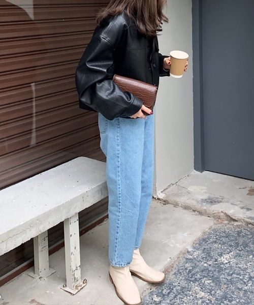 ABYS（アビス）の「フェイクレザーショートブルゾン（ブルゾン・レディース・ブラック/ブラウン・FREE）」の15枚目の写真