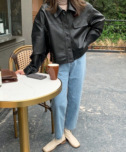 ABYS（アビス）の「フェイクレザーショートブルゾン（ブルゾン・レディース・ブラック/ブラウン・FREE）」の13枚目の写真