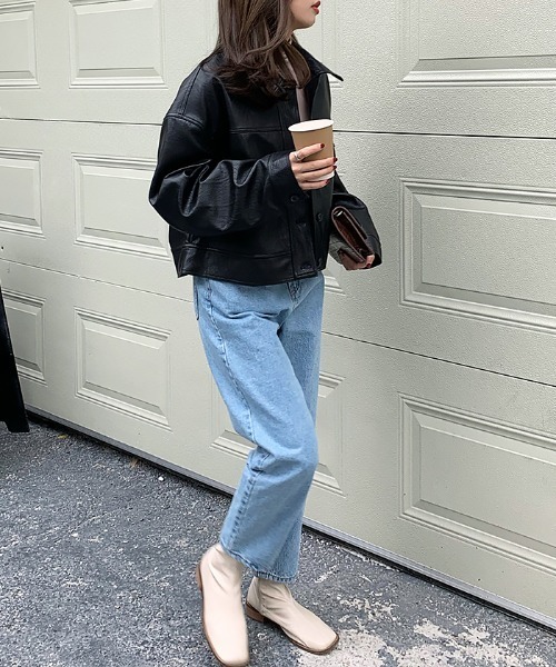 ABYS（アビス）の「フェイクレザーショートブルゾン（ブルゾン・レディース・ブラック/ブラウン・FREE）」の17枚目の写真