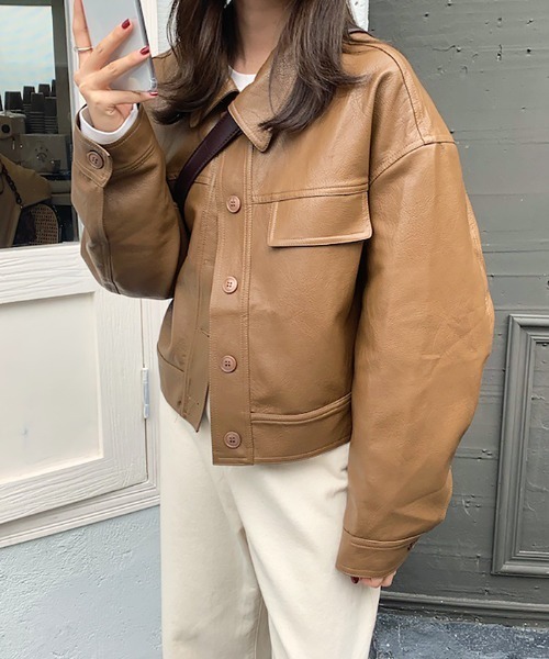 ABYS（アビス）の「フェイクレザーショートブルゾン（ブルゾン・レディース・ブラック/ブラウン・FREE）」の11枚目の写真