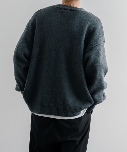 epnok（エプノック）の「ベーシックルーズモヘアライクカーディガン（カーディガン/ボレロ・メンズ・チャコール/ナチュラル/キャメル/ミント/グレイッシュブルー・SMALL/MEDIUM/LARGE）」の8枚目の写真