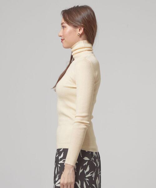 closet story(クローゼットストーリー)の「<closet story>ベーシック リブ タートルネック ニット -ウォッシャブル-(ニット/セーター・レディース・ブラック/ネイビー/オフホワイト・FREE)」の4枚目の写真