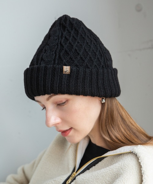 14+（イチヨンプラス）の「イタリア糸ケーブル編みワッチ（ニット