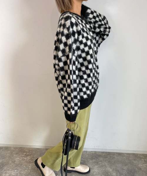 MLI'A（エムリア）の「アソート柄モヘアライク2Wayニットカーディガン（ニット/セーター・レディース・ホワイト×ブラック/ブラック系その他・M）」の12枚目の写真