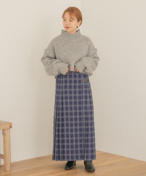 ITEMS URBANRESEARCH(アイテムズ アーバンリサーチ)の「ハイネックショートニット(ニット/セーター・レディース・チャコールグレー/グレー/グリーン・FREE)」の11枚目の写真
