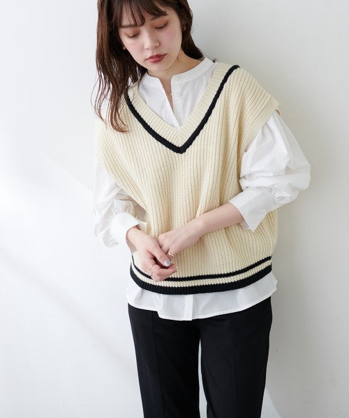 natural couture（ナチュラルクチュール）の「Vネックベスト＋