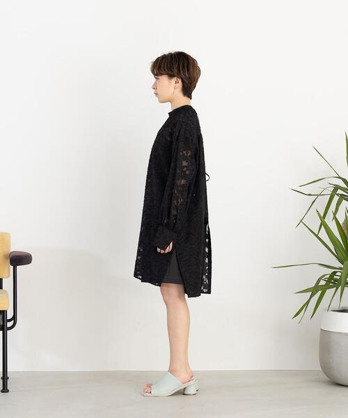 CITEN(シテン)の「<CITEN(シテン)>カットジャカード バックリボン ブラウス(シャツ/ブラウス・レディース・ホワイト/ブラック・FREE)」の4枚目の写真