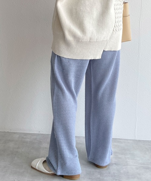 w closet（ダブルクローゼット）の「【SETUP対応】イージーパンツ（その他パンツ・レディース・キナリ/ライム/ブルー・FREE）」の22枚目の写真