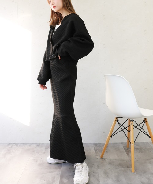 Per sist ence(パーシエンス)の「Per sist ence/パーシエンス カットキルティング マーメイドスカート(スカート・レディース・オフホワイト/グレー/ブラック・FREE)」の20枚目の写真