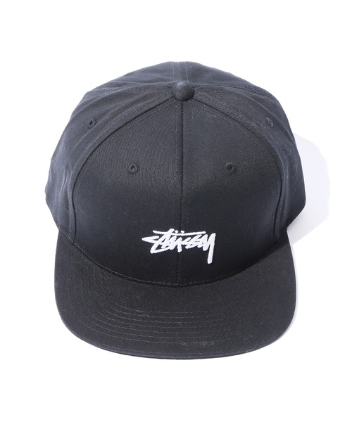STUSSY（ステューシー）の「STUSSY/ステューシー STOCK SU18 CAP ストックロゴキャップ（キャップ・メンズ・ブラック/ネイビー・ONE SIZE）」の2枚目の写真