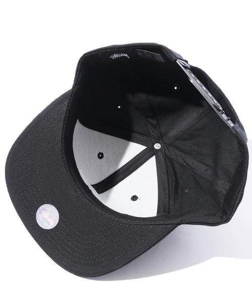 STUSSY（ステューシー）の「STUSSY/ステューシー STOCK SU18 CAP ストックロゴキャップ（キャップ・メンズ・ブラック/ネイビー・ONE SIZE）」の13枚目の写真