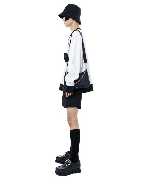 BASIC COTTON(ベーシックコットン)の「A'GEM/9 × .kom『BASIC COTTON/ベーシックコットン』ミックスデザインVネックスウェットシャツ(スウェット・レディース・ホワイト/ブラック/ブラック×ホワイト・FREE)」の18枚目の写真
