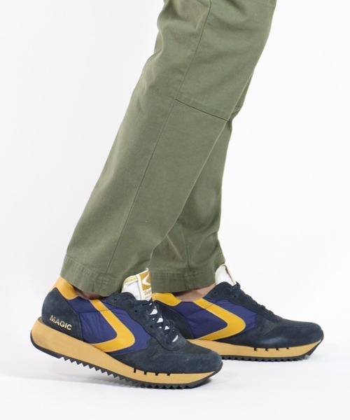 セール Magic Run U Valsport ヴァルスポルト のファッション マジック Men スニーカー マジック U ラン ラン ブランド名