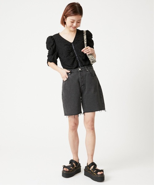 U by SPICK&SPAN(ユーバイスピックアンドスパン)の「フロントギャザーブラウス◆(シャツ/ブラウス・レディース・アイボリー/ブラック・FREE)」の7枚目の写真