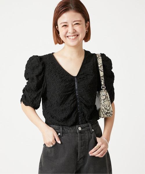 U by SPICK&SPAN(ユーバイスピックアンドスパン)の「フロントギャザーブラウス◆(シャツ/ブラウス・レディース・アイボリー/ブラック・FREE)」の14枚目の写真