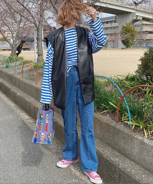 amini(アミニ)の「【2023 SS】センターシームフレアデニムパンツ(デニムパンツ・レディース・インディゴブルー/ブルー/ホワイト・MEDIUM/LARGE)」の19枚目の写真