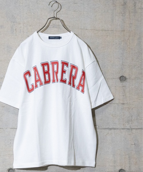 JOHN'S CLOSET(ジョンズクローゼット)の「【50】カレッジプリントビッグTシャツ(Tシャツ/カットソー・メンズ・ブラック/ホワイト系その他/ホワイト/ホワイト系その他2/ベージュ/ブラック系その他・MEDIUM/LARGE)」の3枚目の写真