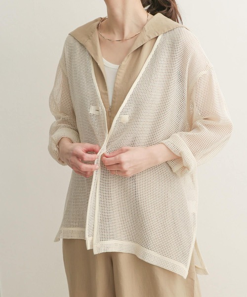 URBAN RESEARCH DOORS（アーバンリサーチドアーズ）の「カットメッシュカーディガンジャケット（カーディガン/ボレロ・レディース・ブラウン/ナチュラル・MEDIUM）」の22枚目の写真