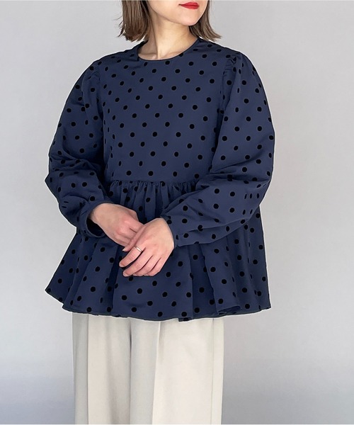 PICCIN（ピッチン）の「フロッキードットペプラムブラウス（シャツ/ブラウス・レディース・ブラック/ネイビー・M）」の14枚目の写真