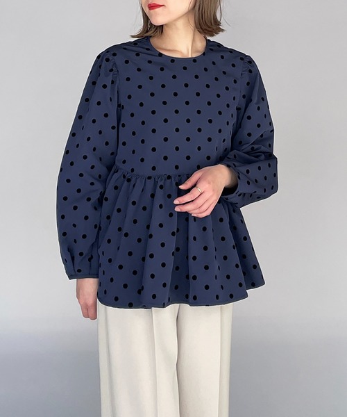 PICCIN（ピッチン）の「フロッキードットペプラムブラウス（シャツ/ブラウス・レディース・ブラック/ネイビー・M）」の18枚目の写真