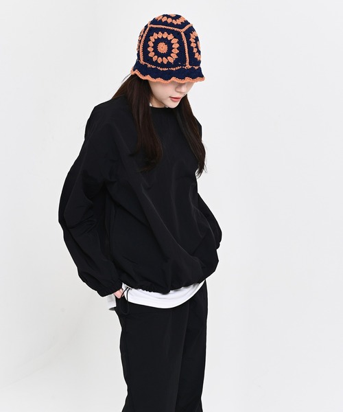 me+em select（ミームセレクト）の「フラワークロシェ編みニットハット（ハット・レディース・スカイブルー/ブラック/ベージュ/ネイビー・FREE）」の7枚目の写真